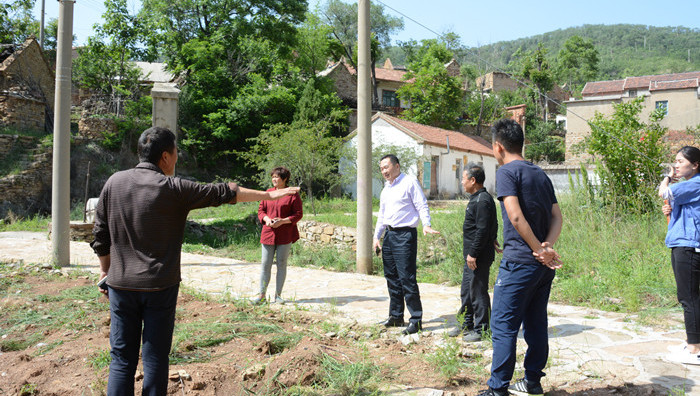 祥和集團(tuán)扶貧工作組赴幫扶對(duì)子村戶調(diào)研走訪